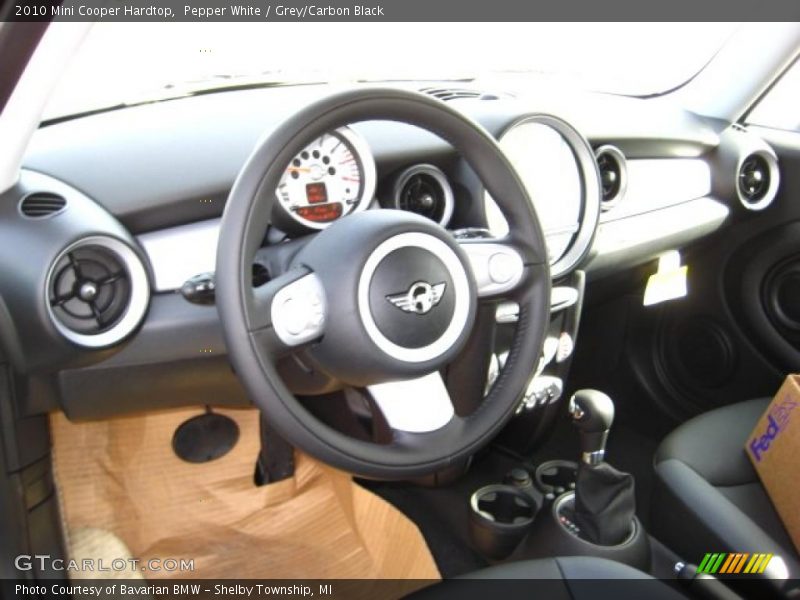 Pepper White / Grey/Carbon Black 2010 Mini Cooper Hardtop