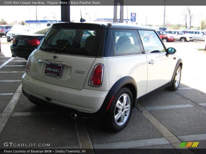Pepper White / Black/Panther Black 2006 Mini Cooper Hardtop