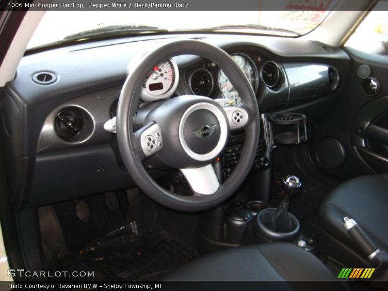 Pepper White / Black/Panther Black 2006 Mini Cooper Hardtop