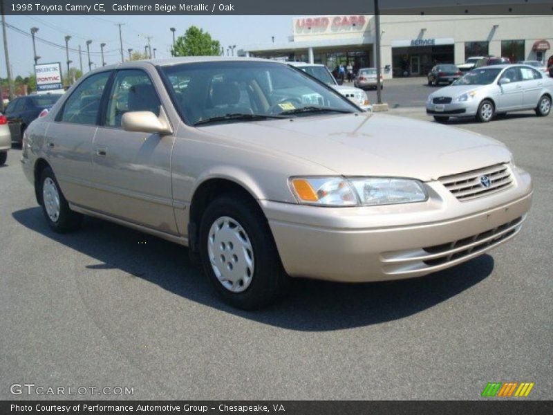 Cashmere Beige Metallic / Oak 1998 Toyota Camry CE
