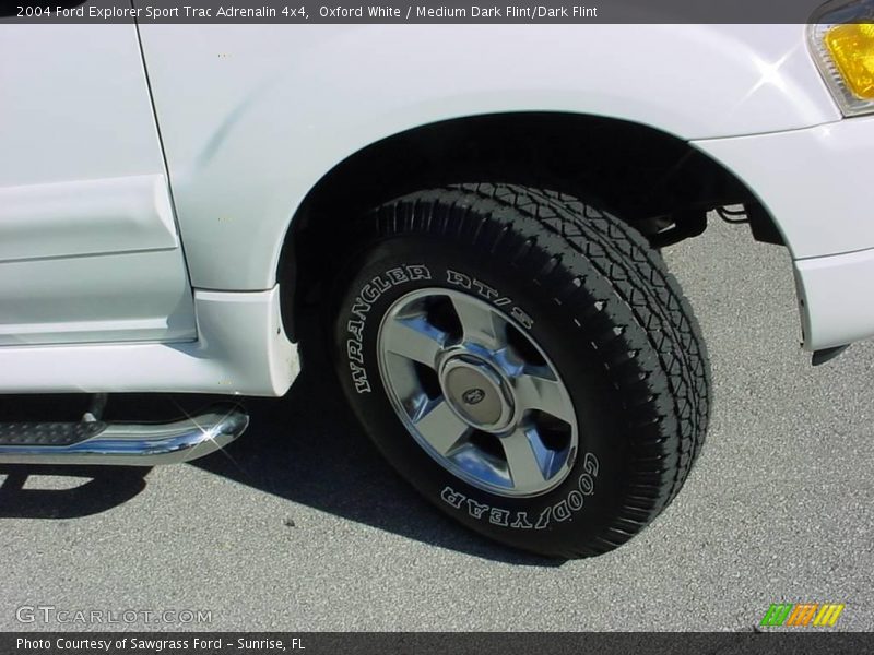 Oxford White / Medium Dark Flint/Dark Flint 2004 Ford Explorer Sport Trac Adrenalin 4x4