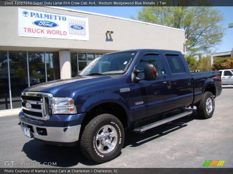 Medium Wedgewood Blue Metallic / Tan 2005 Ford F250 Super Duty Lariat FX4 Crew Cab 4x4