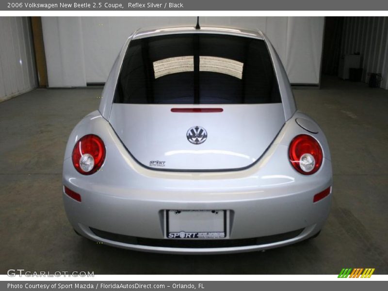 Reflex Silver / Black 2006 Volkswagen New Beetle 2.5 Coupe