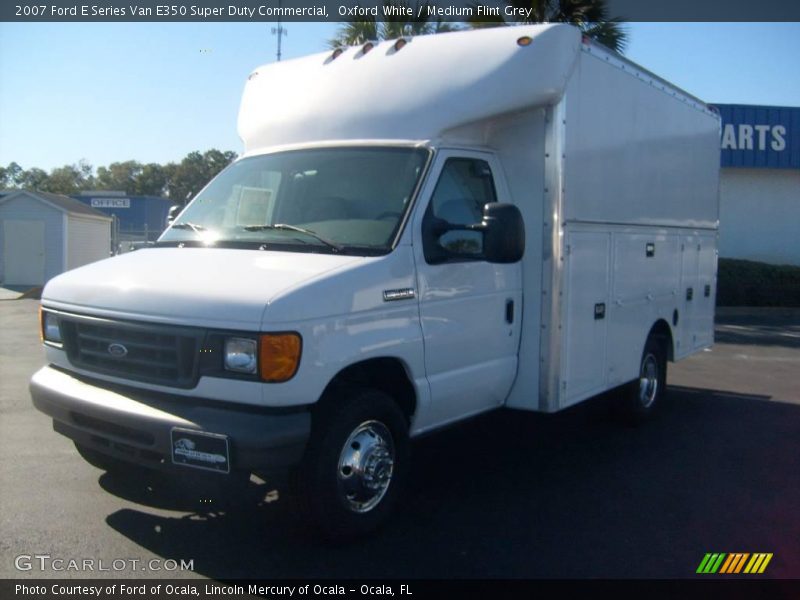 Oxford White / Medium Flint Grey 2007 Ford E Series Van E350 Super Duty Commercial