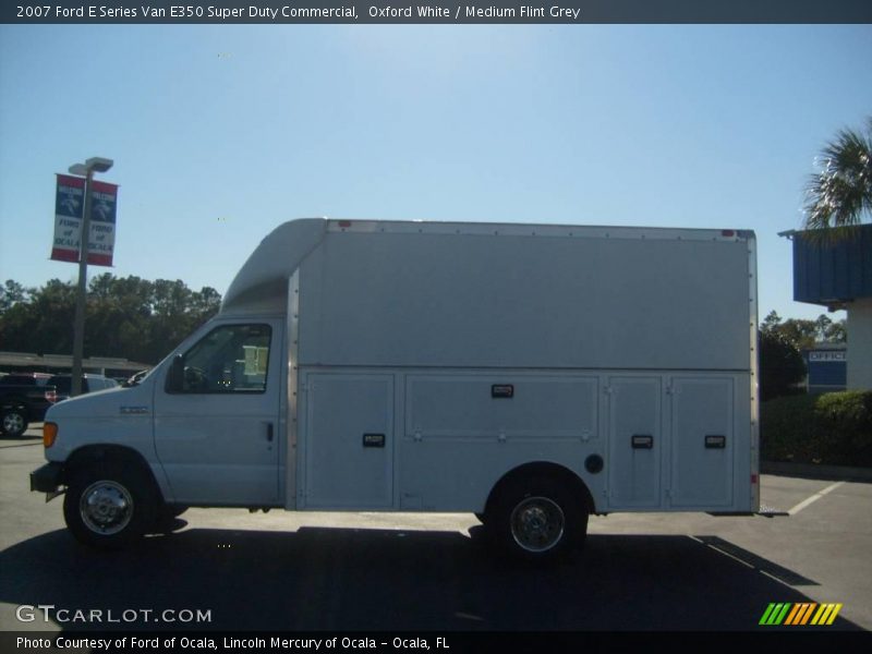 Oxford White / Medium Flint Grey 2007 Ford E Series Van E350 Super Duty Commercial