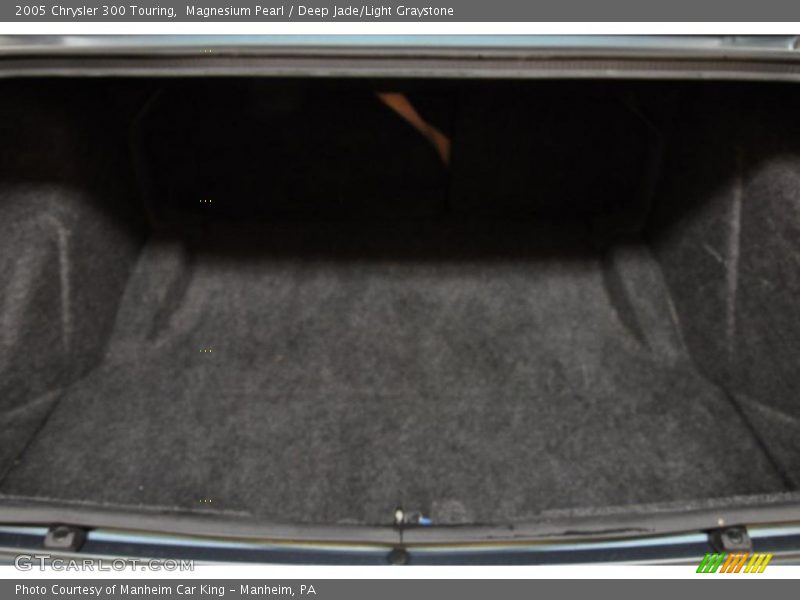 Magnesium Pearl / Deep Jade/Light Graystone 2005 Chrysler 300 Touring