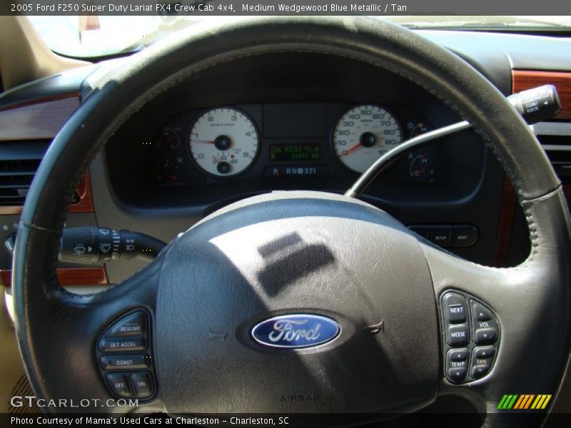 Medium Wedgewood Blue Metallic / Tan 2005 Ford F250 Super Duty Lariat FX4 Crew Cab 4x4