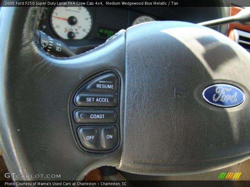 Medium Wedgewood Blue Metallic / Tan 2005 Ford F250 Super Duty Lariat FX4 Crew Cab 4x4