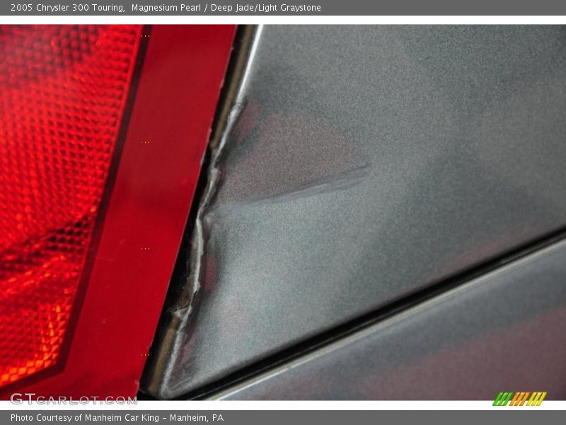 Magnesium Pearl / Deep Jade/Light Graystone 2005 Chrysler 300 Touring