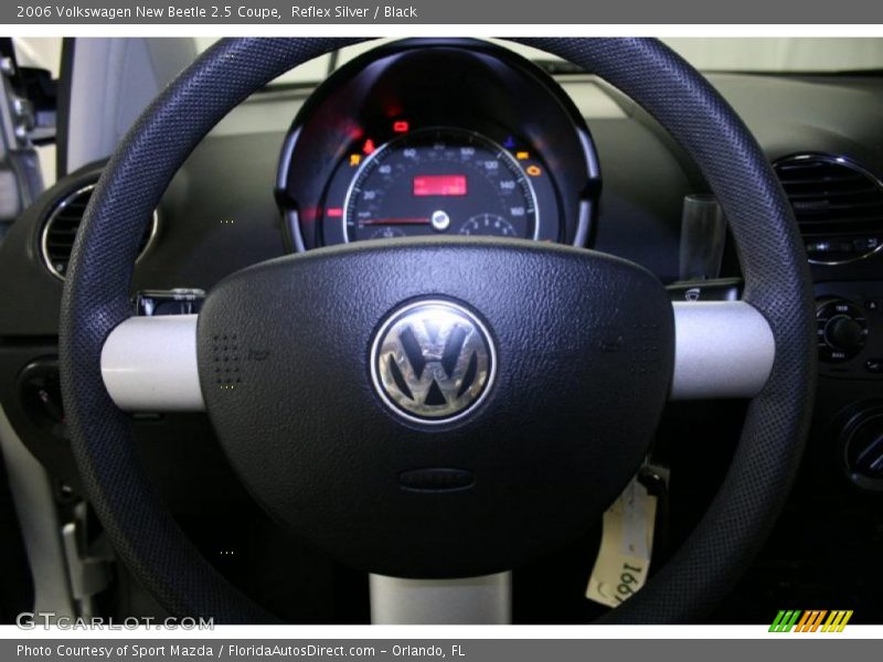 Reflex Silver / Black 2006 Volkswagen New Beetle 2.5 Coupe