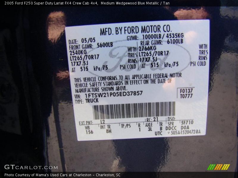 Medium Wedgewood Blue Metallic / Tan 2005 Ford F250 Super Duty Lariat FX4 Crew Cab 4x4