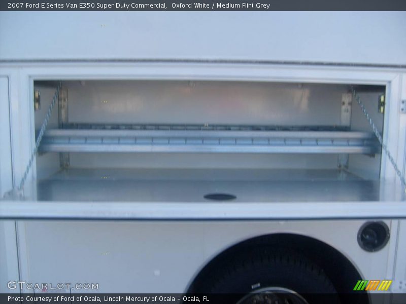 Oxford White / Medium Flint Grey 2007 Ford E Series Van E350 Super Duty Commercial