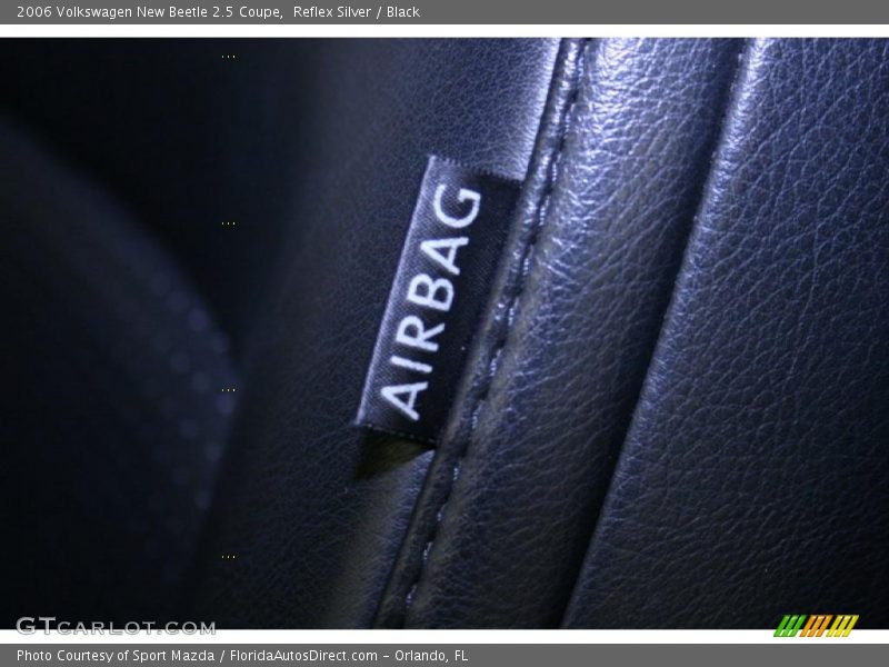 Reflex Silver / Black 2006 Volkswagen New Beetle 2.5 Coupe