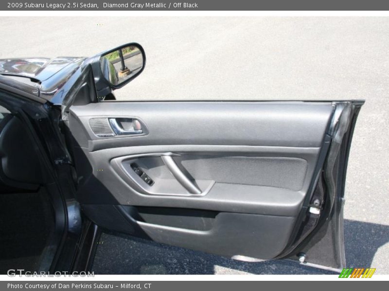 Diamond Gray Metallic / Off Black 2009 Subaru Legacy 2.5i Sedan