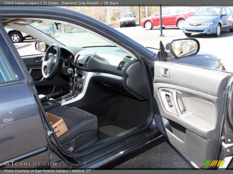 Diamond Gray Metallic / Off Black 2009 Subaru Legacy 2.5i Sedan