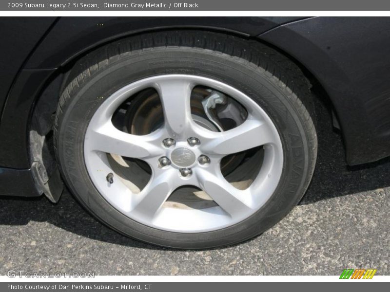 Diamond Gray Metallic / Off Black 2009 Subaru Legacy 2.5i Sedan