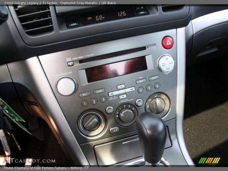 Diamond Gray Metallic / Off Black 2009 Subaru Legacy 2.5i Sedan