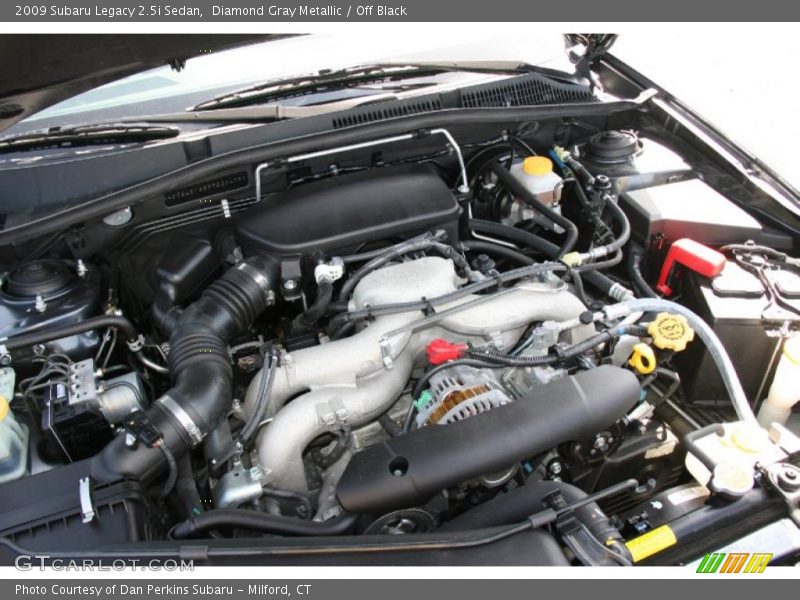 Diamond Gray Metallic / Off Black 2009 Subaru Legacy 2.5i Sedan