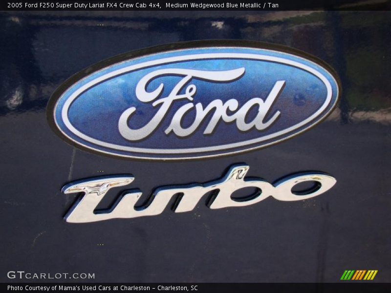 Medium Wedgewood Blue Metallic / Tan 2005 Ford F250 Super Duty Lariat FX4 Crew Cab 4x4