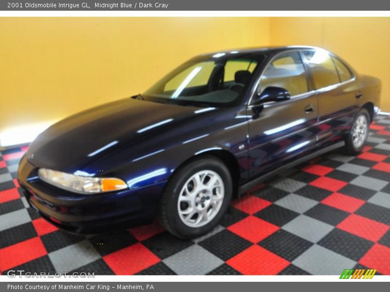 Midnight Blue / Dark Gray 2001 Oldsmobile Intrigue GL