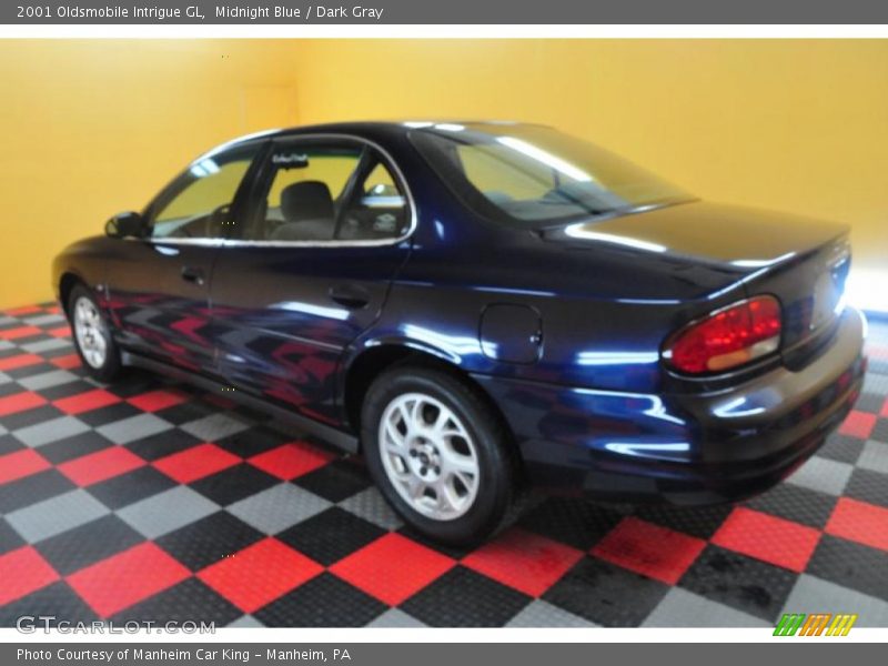 Midnight Blue / Dark Gray 2001 Oldsmobile Intrigue GL