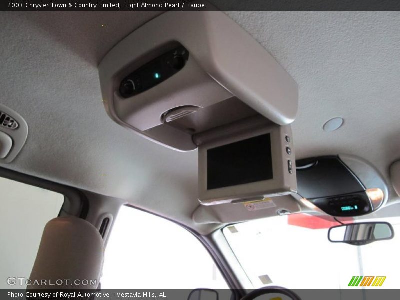Light Almond Pearl / Taupe 2003 Chrysler Town & Country Limited