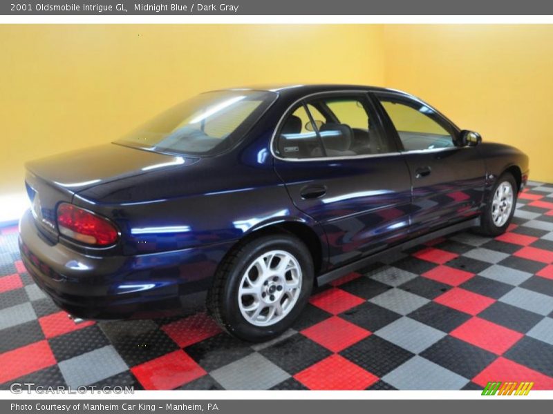 Midnight Blue / Dark Gray 2001 Oldsmobile Intrigue GL