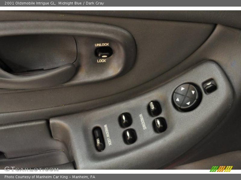 Midnight Blue / Dark Gray 2001 Oldsmobile Intrigue GL