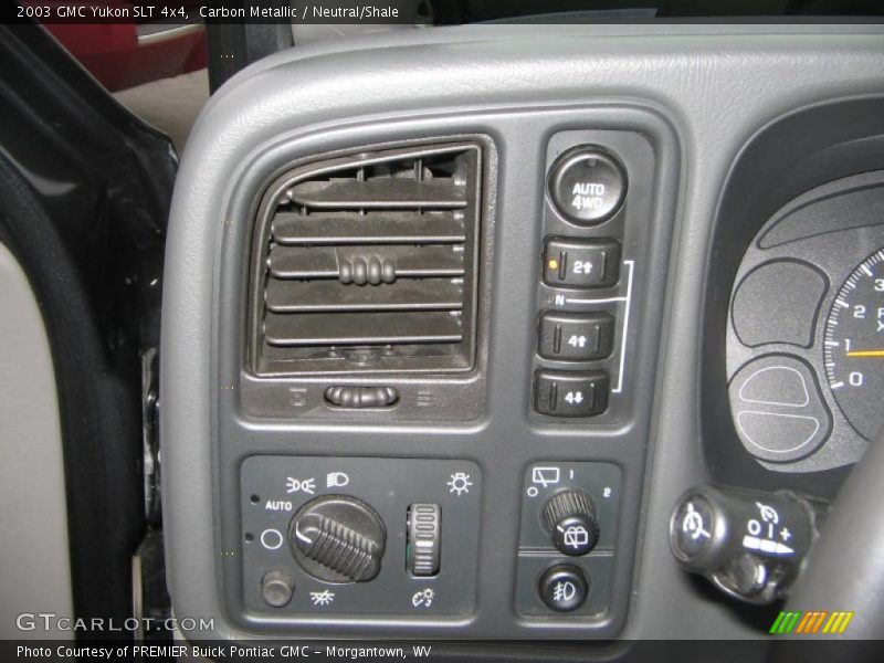 Carbon Metallic / Neutral/Shale 2003 GMC Yukon SLT 4x4