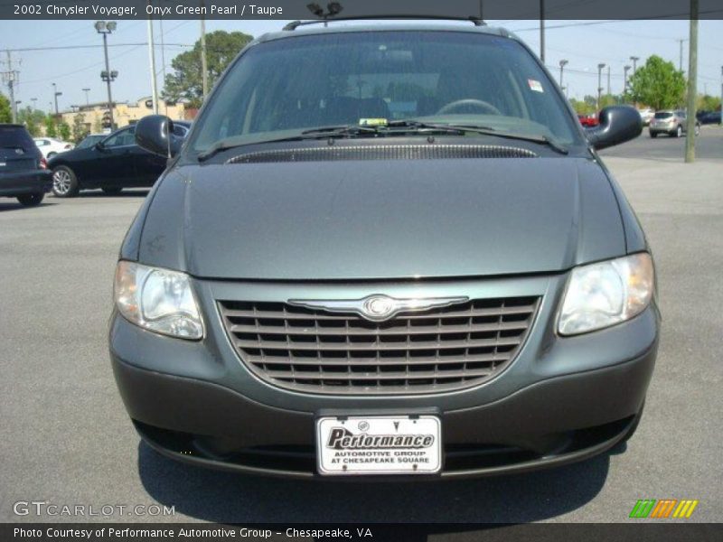 Onyx Green Pearl / Taupe 2002 Chrysler Voyager