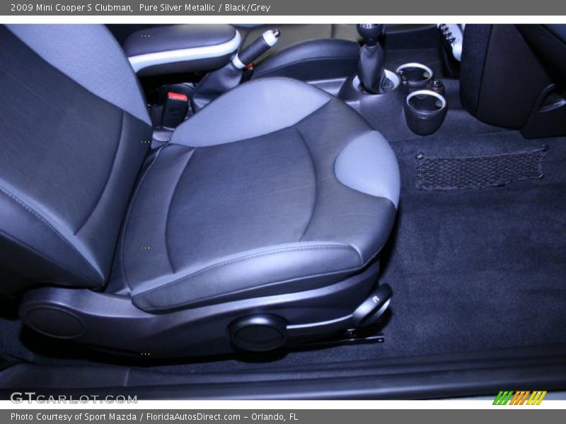 Pure Silver Metallic / Black/Grey 2009 Mini Cooper S Clubman