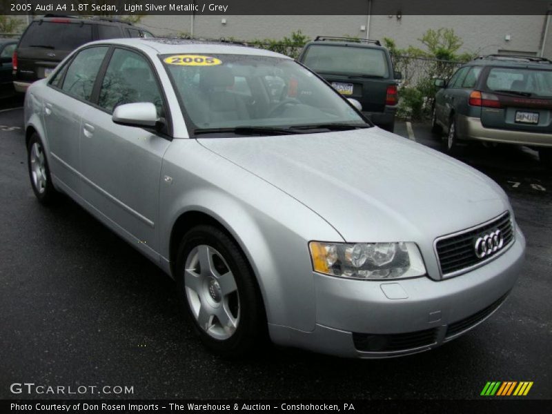 Light Silver Metallic / Grey 2005 Audi A4 1.8T Sedan
