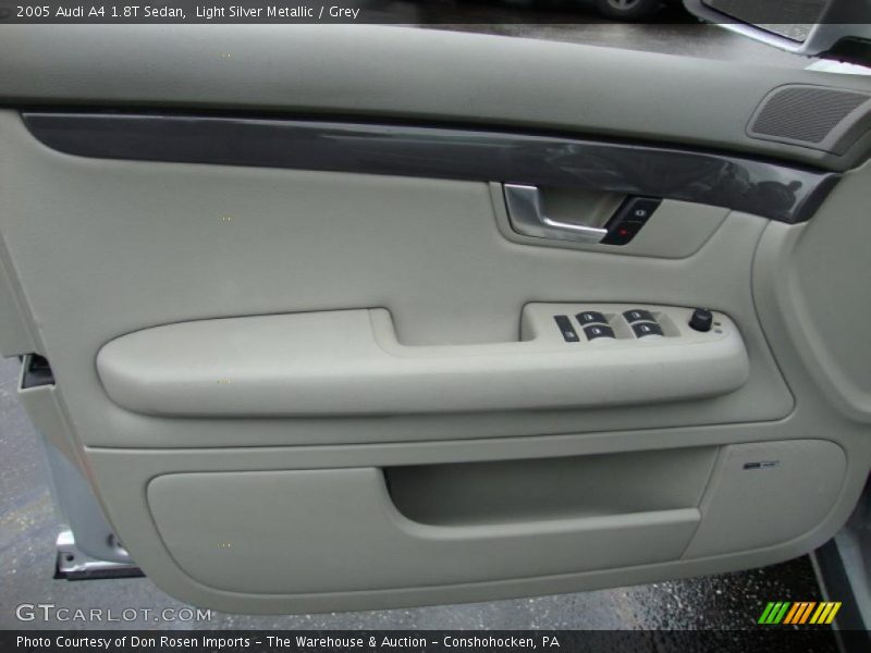 Light Silver Metallic / Grey 2005 Audi A4 1.8T Sedan