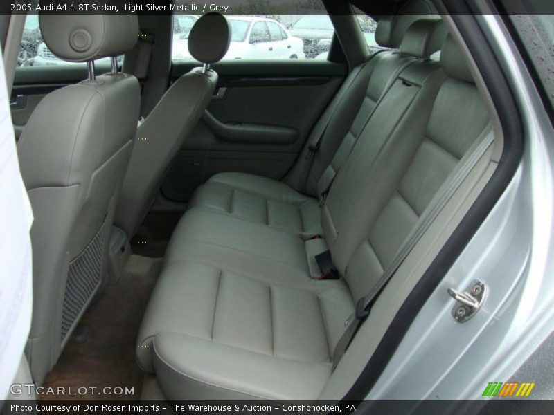 Light Silver Metallic / Grey 2005 Audi A4 1.8T Sedan