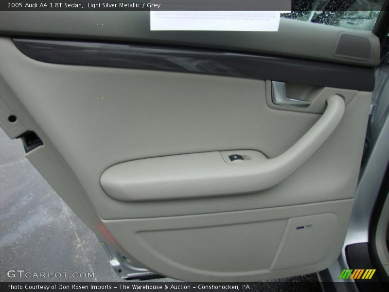 Light Silver Metallic / Grey 2005 Audi A4 1.8T Sedan
