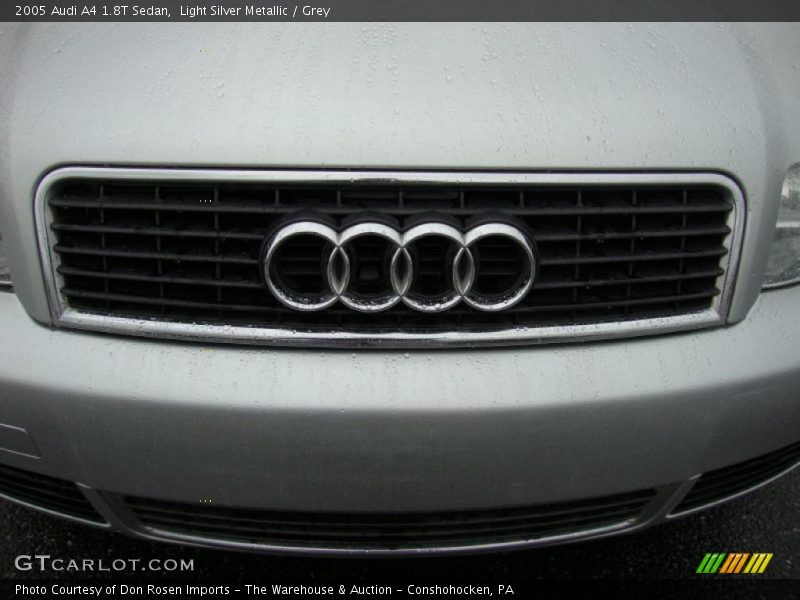 Light Silver Metallic / Grey 2005 Audi A4 1.8T Sedan