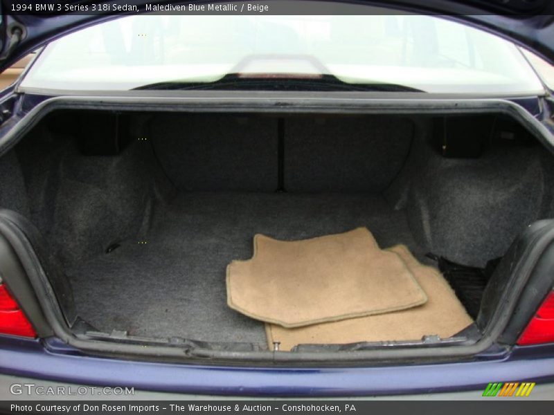 Malediven Blue Metallic / Beige 1994 BMW 3 Series 318i Sedan