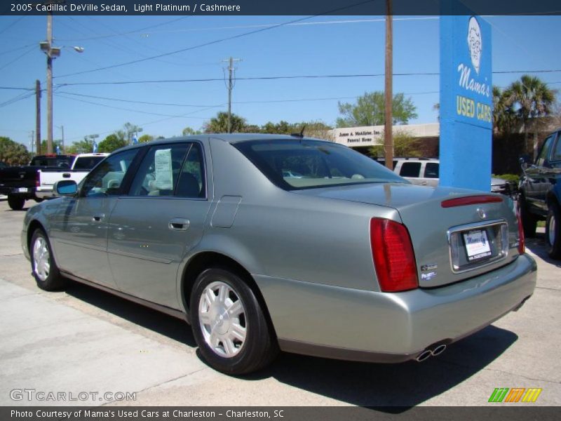 Light Platinum / Cashmere 2005 Cadillac DeVille Sedan