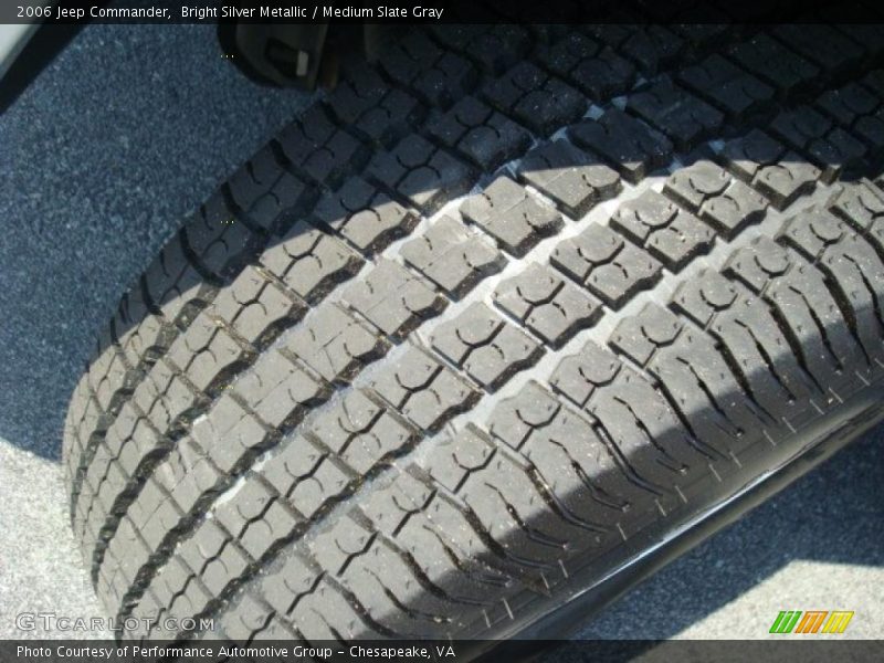 Bright Silver Metallic / Medium Slate Gray 2006 Jeep Commander