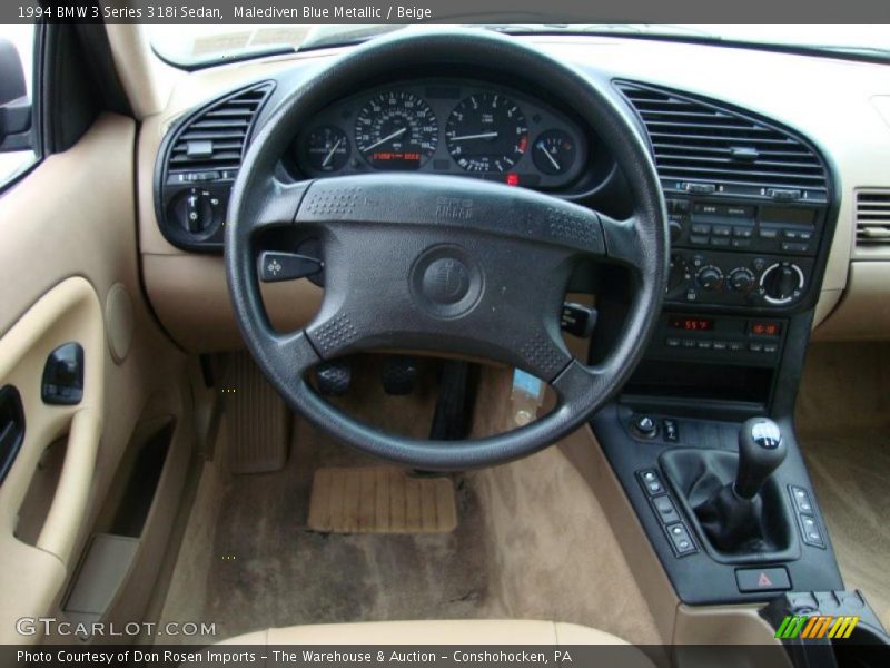 Malediven Blue Metallic / Beige 1994 BMW 3 Series 318i Sedan