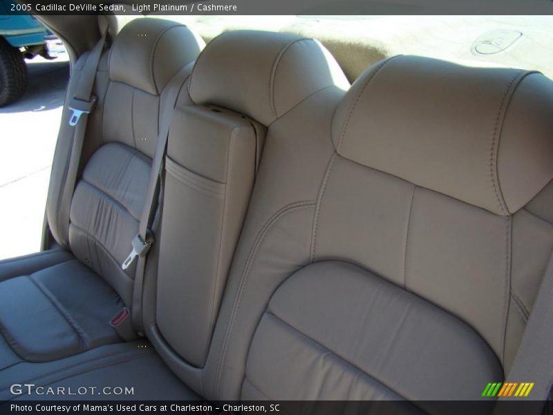 Light Platinum / Cashmere 2005 Cadillac DeVille Sedan
