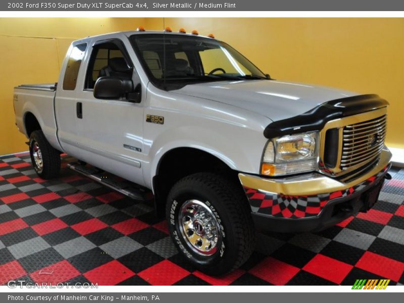 Silver Metallic / Medium Flint 2002 Ford F350 Super Duty XLT SuperCab 4x4