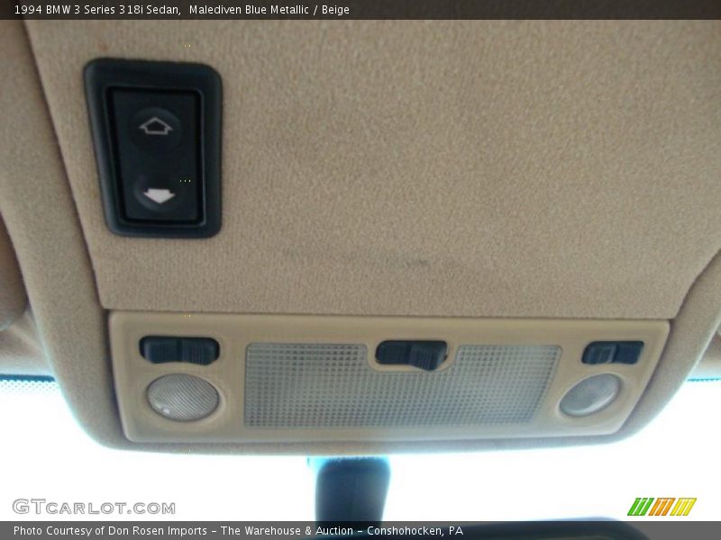 Malediven Blue Metallic / Beige 1994 BMW 3 Series 318i Sedan