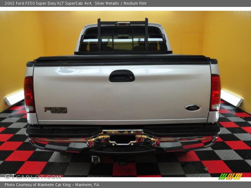 Silver Metallic / Medium Flint 2002 Ford F350 Super Duty XLT SuperCab 4x4