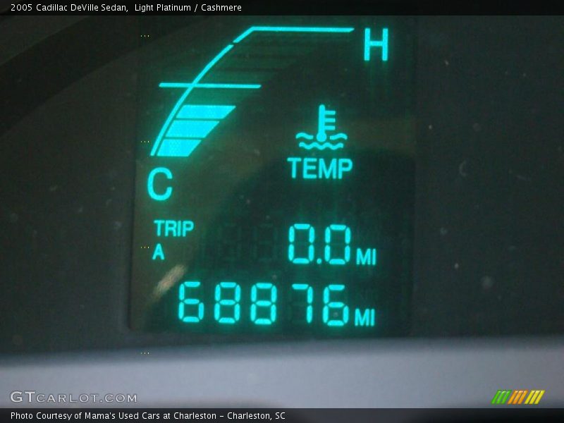 Light Platinum / Cashmere 2005 Cadillac DeVille Sedan
