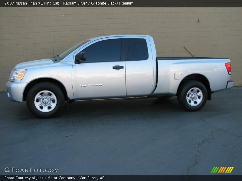 Radiant Silver / Graphite Black/Titanium 2007 Nissan Titan XE King Cab