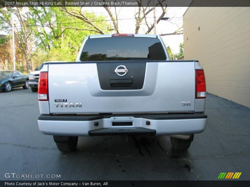 Radiant Silver / Graphite Black/Titanium 2007 Nissan Titan XE King Cab