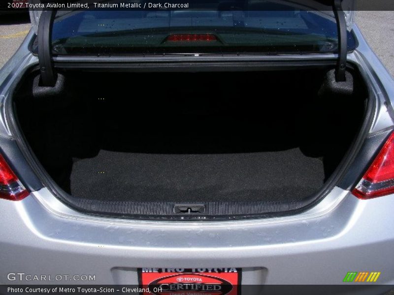 Titanium Metallic / Dark Charcoal 2007 Toyota Avalon Limited