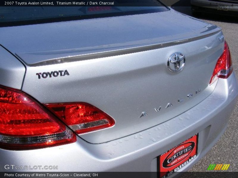 Titanium Metallic / Dark Charcoal 2007 Toyota Avalon Limited