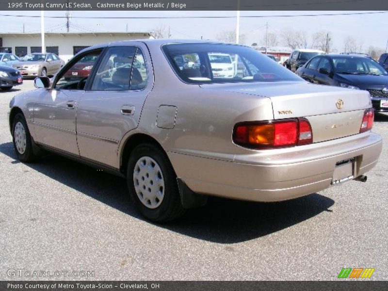 Cashmere Beige Metallic / Beige 1996 Toyota Camry LE Sedan